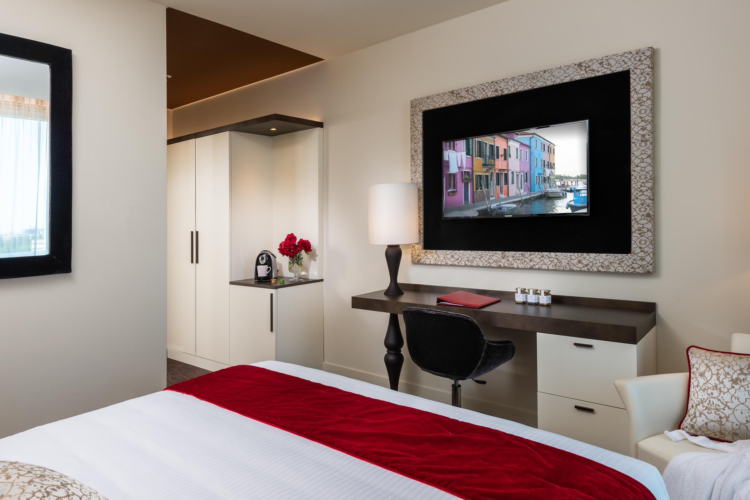 Leonardo Royal Venice 4*